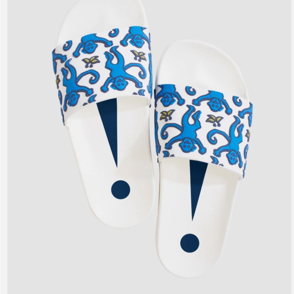 Roller rabbit sandals/slides size 7